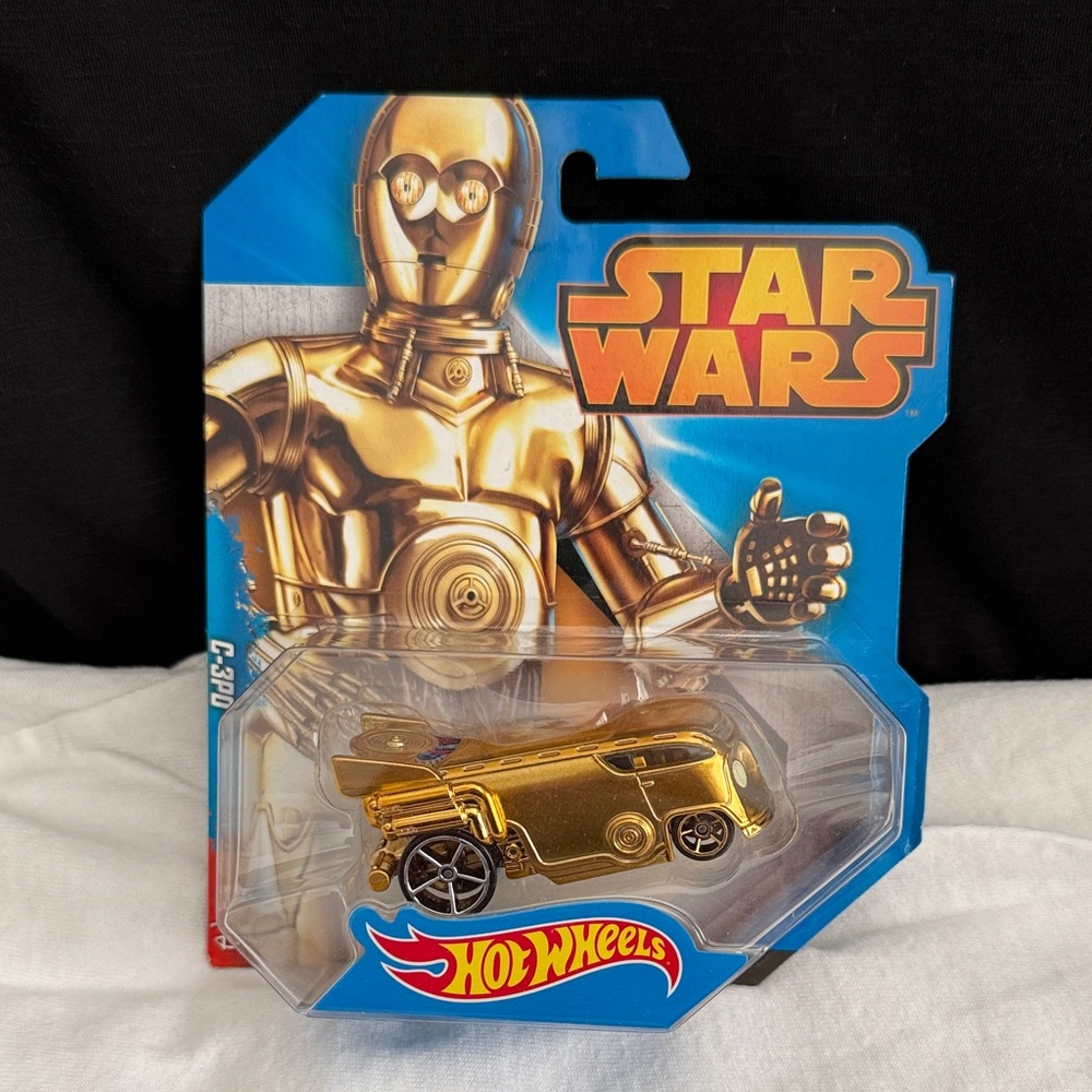 Hot Wheels Star Wars C-3PO Gold Vehicle